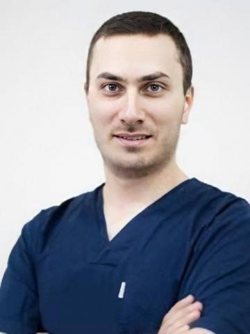 Хирург Угурчиев Юсуп Сайдахметович Хирург Угурчиев Юсуп Сайдахметович