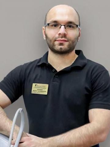 Ортопед Наниев Давид Батрадзович