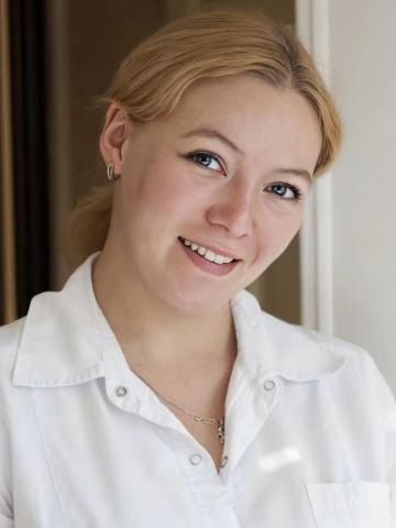 Терапевт Ошарина Марина Александровна