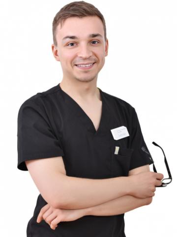 Терапевт Кушнерев Евгений Александрович