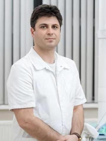 Имплантолог Кливанский Михаил Арнольдович