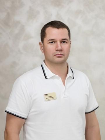 Ортопед Шпаков Илья Александрович