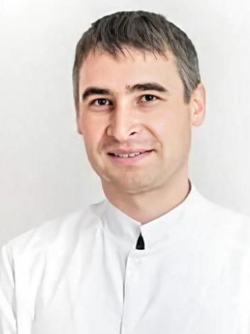 Терапевт Тарасов Павел Юрьевич