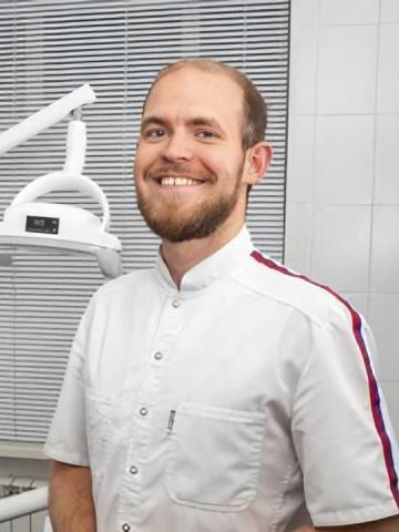 Ортопед Роман Роман Дмитриевич