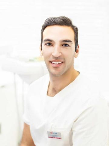 Ортодонт Алиев Руслан Романович