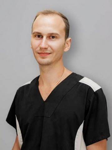 Хирург Серегин Сергей Сергеевич Хирург Серегин Сергей Сергеевич