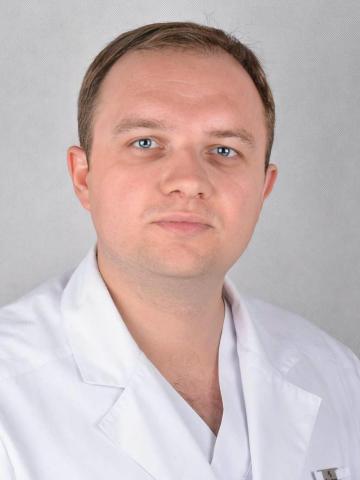 Хирург Ромащенко Владимир Викторович