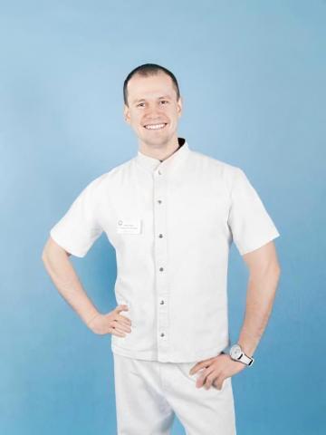 Эндодонтист Круковский Станислав Радионович Эндодонтист Круковский Станислав Радионович