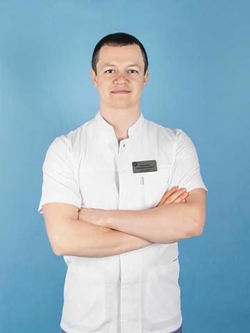 Хирург Хамиченок Дмитрий Сергеевич