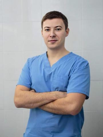 Терапевт Шаряфетдинов Рафаэль Дамирович