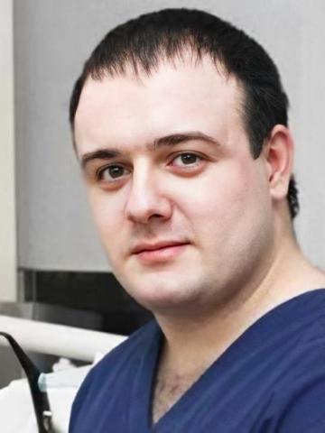 Терапевт Симонян Акоп Арменович