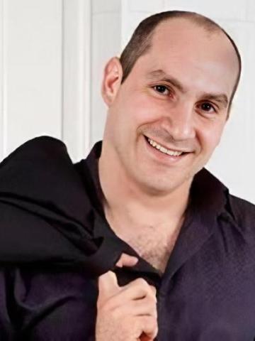 Хирург Товмасян Давид Рафаэлович