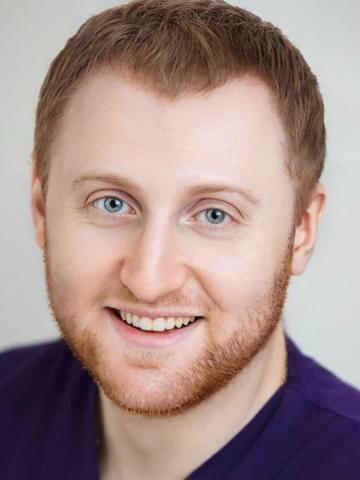 Пародонтолог Вольберг Роман Вячеславович