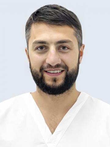 Хирург Омаров Руслан Аманулаевич Хирург Омаров Руслан Аманулаевич