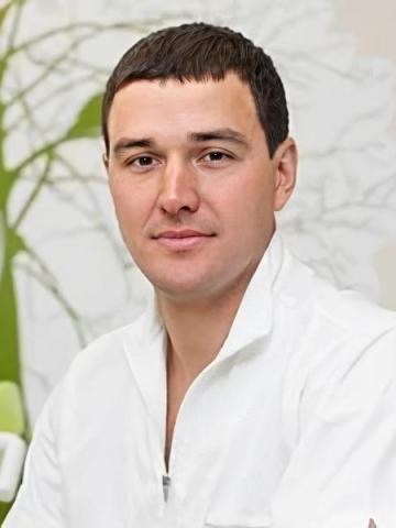 Хирург Гаврилюк Александр Владиславович