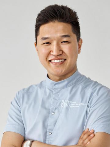 Ортопед Доржиев Алдар Александрович