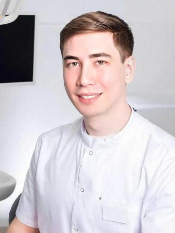 Терапевт Хайруллин Расим Робертович