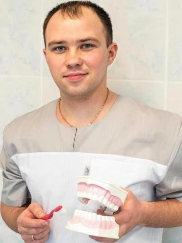 Гигиенист Акчурин Руслан Дамирович