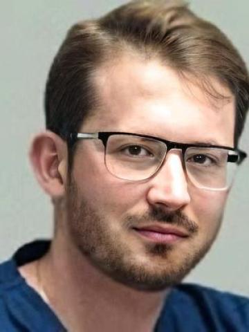 Терапевт Крайнов Илья Вячеславович