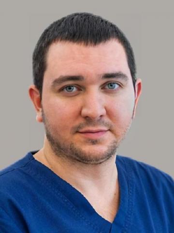 Хирург Асиков Тимур Шамильевич Хирург Асиков Тимур Шамильевич