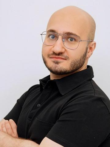 Хирург Левонян Эдуард Артурович