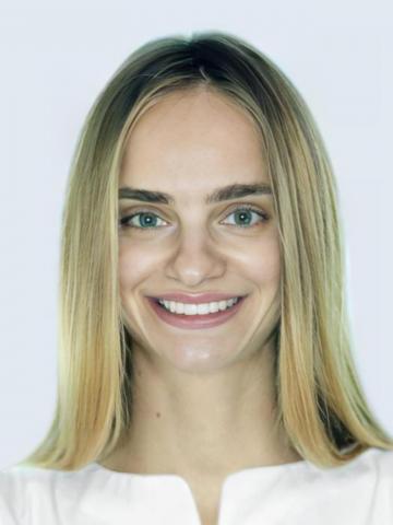 Ортодонт Мякишева (Коренко) Мария Борисовна Ортодонт Мякишева (Коренко) Мария Борисовна