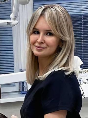 Ортодонт Еникеева Анна Станиславовна