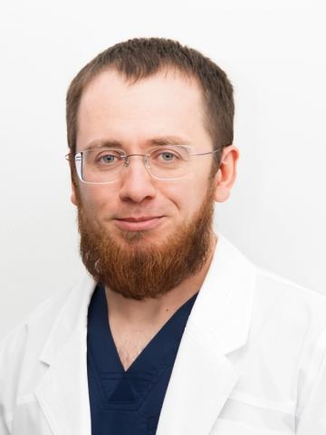 Имплантолог Бегиев Мустафа Жамалович Имплантолог Бегиев Мустафа Жамалович