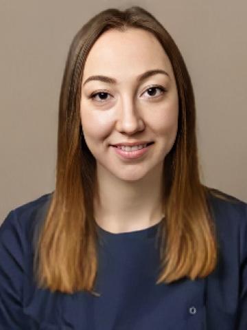 Ортодонт Костракова Юлия Сергеевна