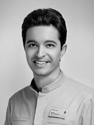 Ортопед Тикарев Равиль Рашидович