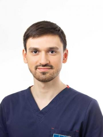 Хирург Панин Руслан Олегович