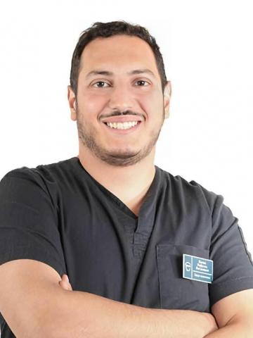 Хирург Ванян Рафаэль Ваганович Хирург Ванян Рафаэль Ваганович