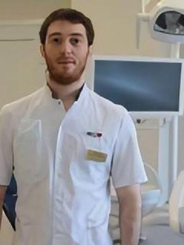 Ортопед Байтемиров Динислам Бадирович Ортопед Байтемиров Динислам Бадирович