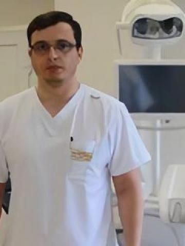 Терапевт Шахбанов Манас Магомедханович