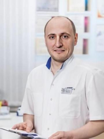 Терапевт Михайлов Юрий Сергеевич