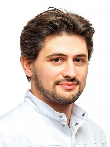 Хирург Магомедов Эльдар Робертович Хирург Магомедов Эльдар Робертович