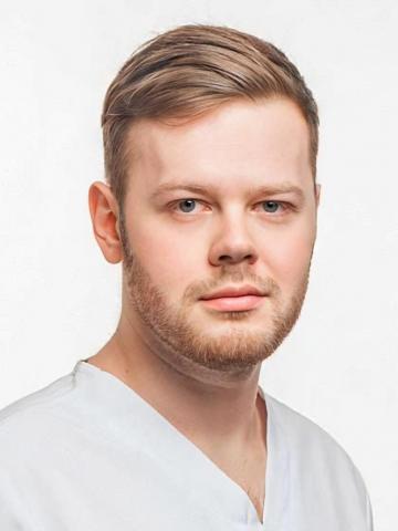 Терапевт Попов Виталий Константинович