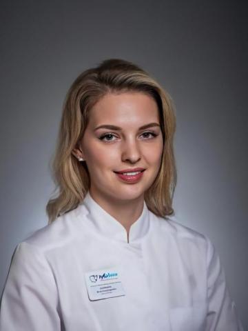 Ортодонт Абрамкина Юлия Александровна