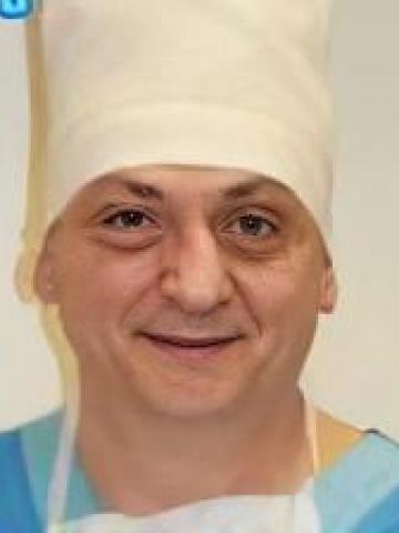 Хирург Брошко Олег Юрьевич