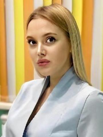 Ортодонт Чурюмова Виктория Олеговна