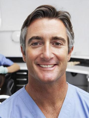 Хирург Сафин Майкл 