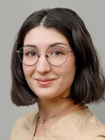 Гигиенист Бендева Марина Леонидовна Гигиенист Бендева Марина Леонидовна