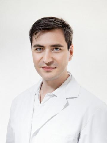 Хирург Абуашвили Георгий Роландович