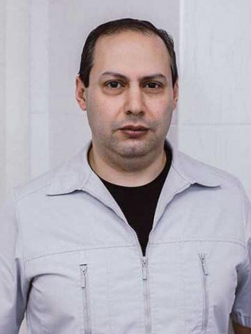 Терапевт Саркисян Артур Зорикович
