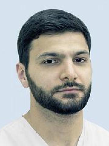 Хирург Чопуров Эльчин Мирзаевич