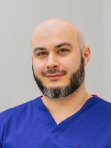 Терапевт Татаров Альберт Олегович