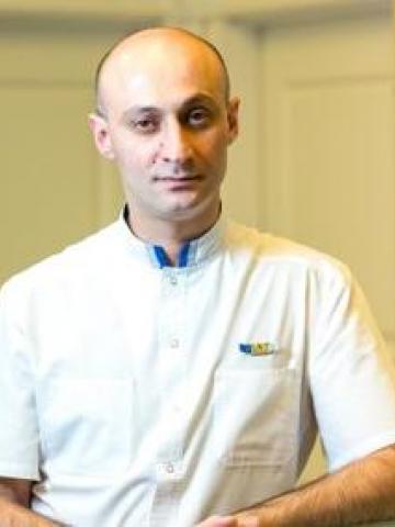 Терапевт Гиноян Карен Андраникович