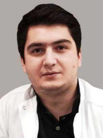 Терапевт Мкртчян Камо Сергеевич