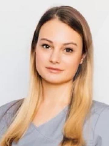 Пародонтолог Ткаченко Элина Даниловна
