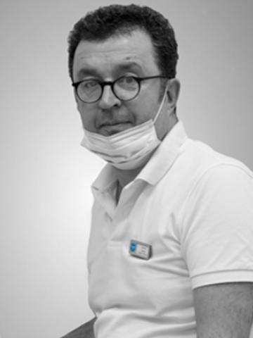 Ортопед Харазов Георгий Эдикович